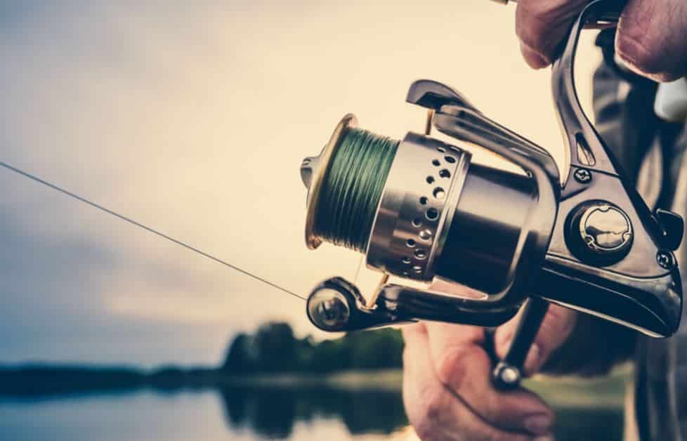 tying line to a spinning reel
